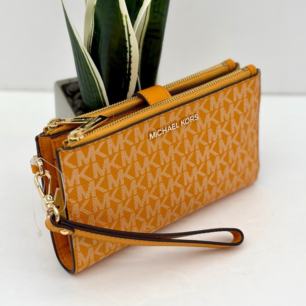 Michael Kors Double Zip Wallet Wristlet Honeycomb - Picture 9 of 12
